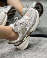 کتونی اسپرت مدل V2KبرندNIKE{سایز40} - Image 2