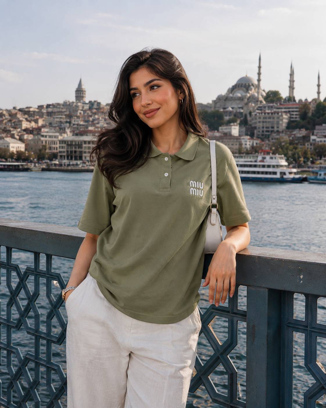 IMG_20260819_185144_921 (1) پولوشرت زنانه برندMIU MIUتولید ترکیه - Image 1