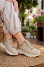 کفش زنانه طبیعت گردی و کوهنوردی برند ALDYآلمان{رنگ کرم سایز37}