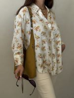 شومیز زنانه رنگ کرم برند PERRY - Image 2